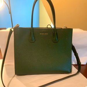 Michael Kors Mercer lg pebbled lthr tote racing gr
